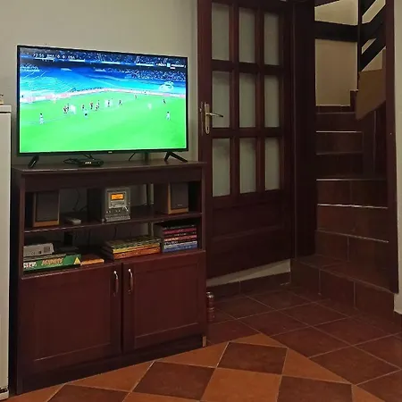 Vikendica Kop Holiday home *
