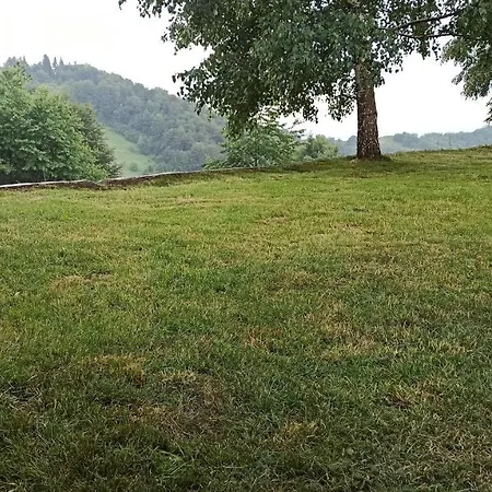 Casa de Férias Vikendica Kop *